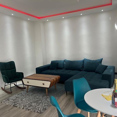 Apartment 1 In Duisburg-Mitte, Altstadt Buitenkant foto