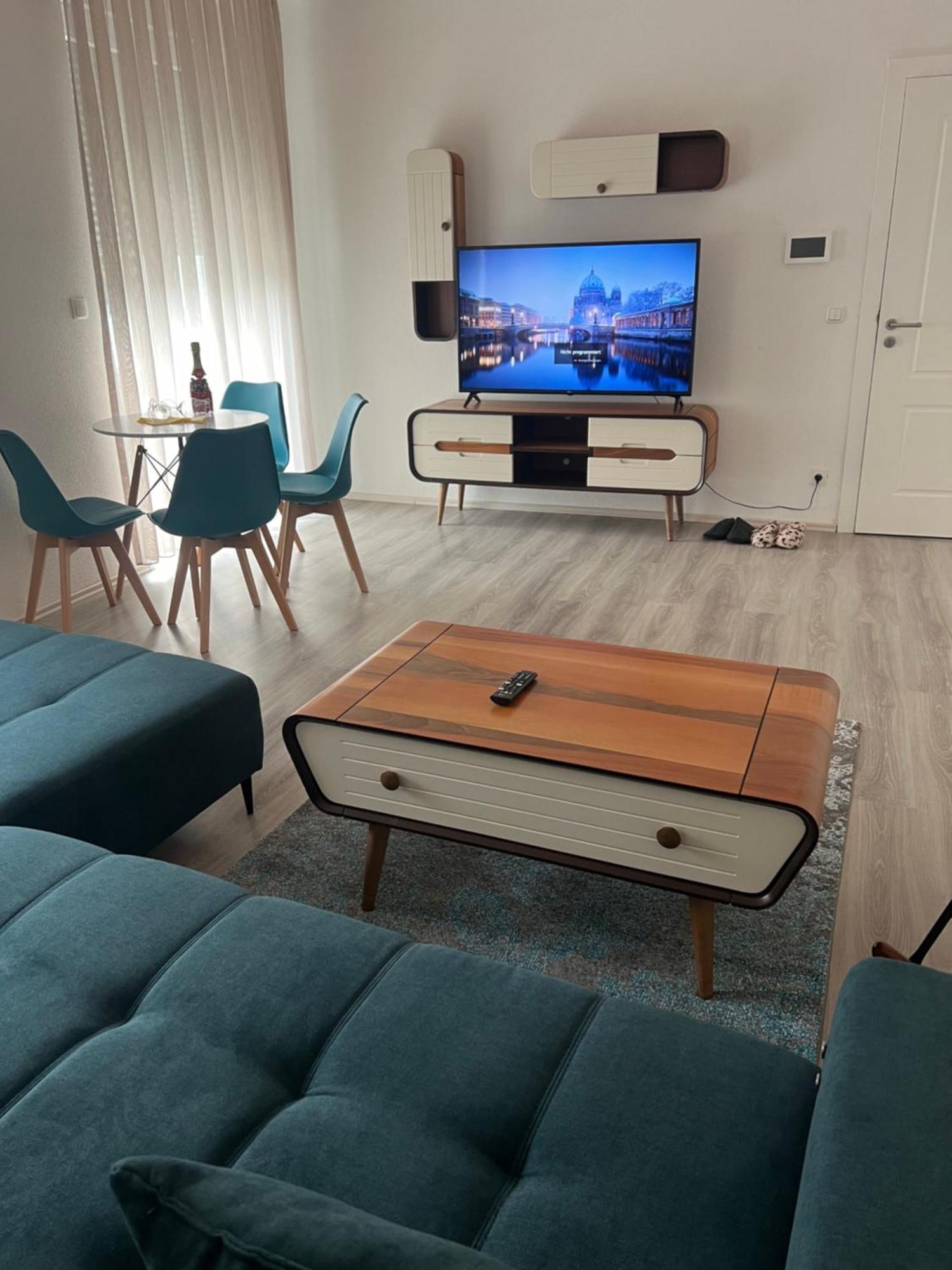 Apartment 1 In Duisburg-Mitte, Altstadt Buitenkant foto